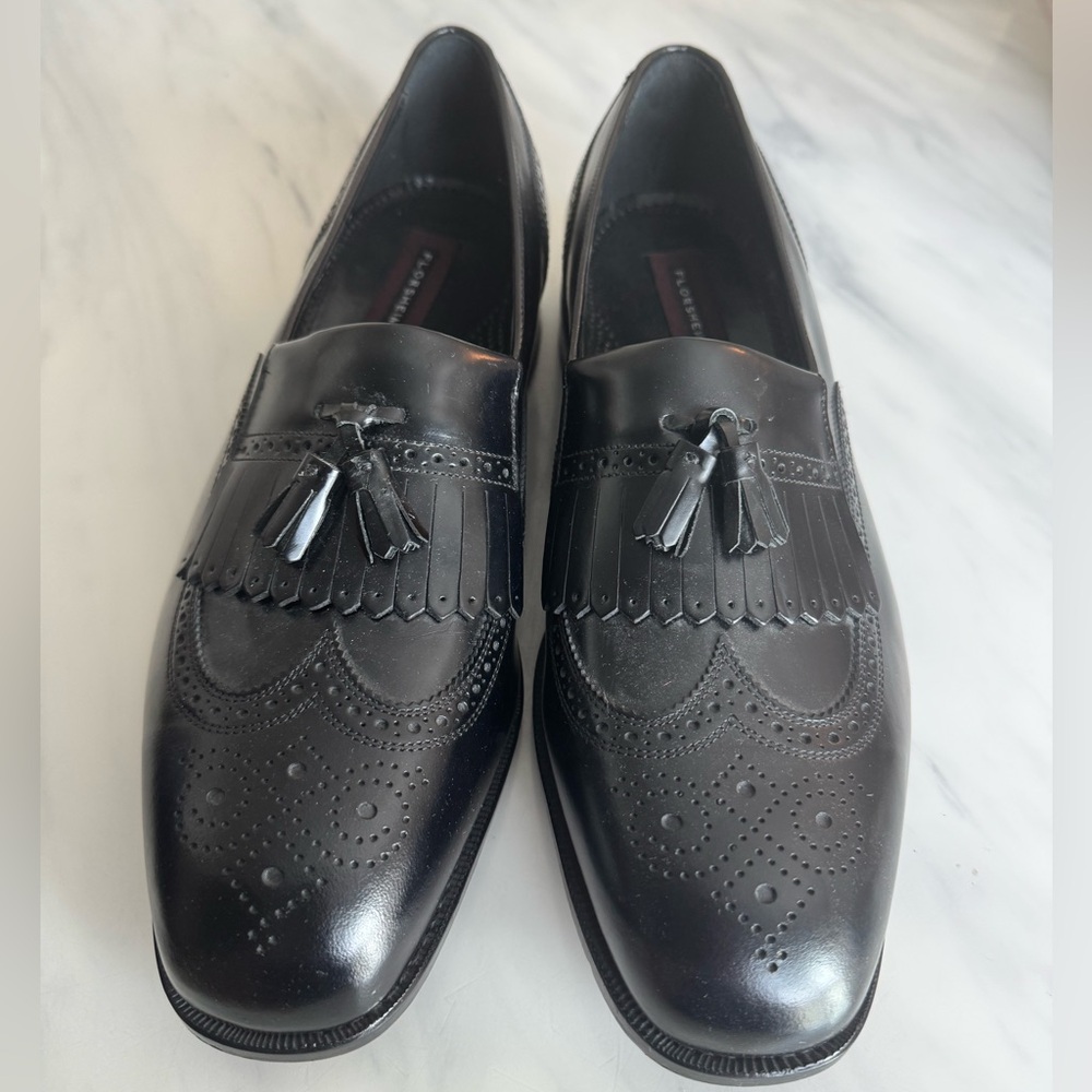 Black Men’s Florsheim Leather Tassel Loafers size 13 (106)
